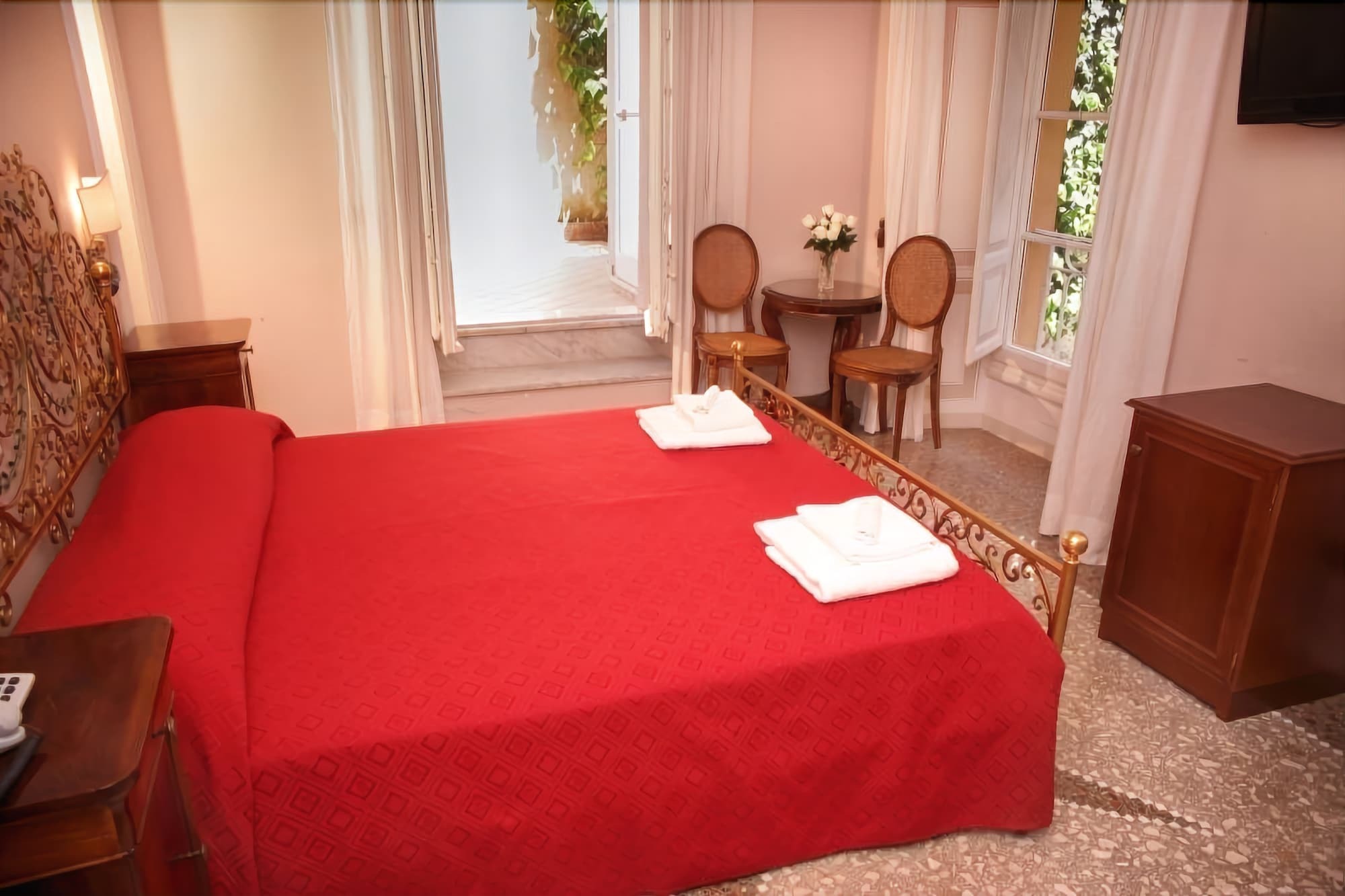 Domus Real Cardello Pensionat 2*